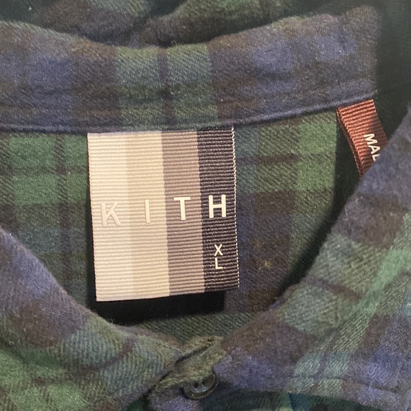 XL Kith Flannel Green/Blue Practically New - Picture 2 of 4